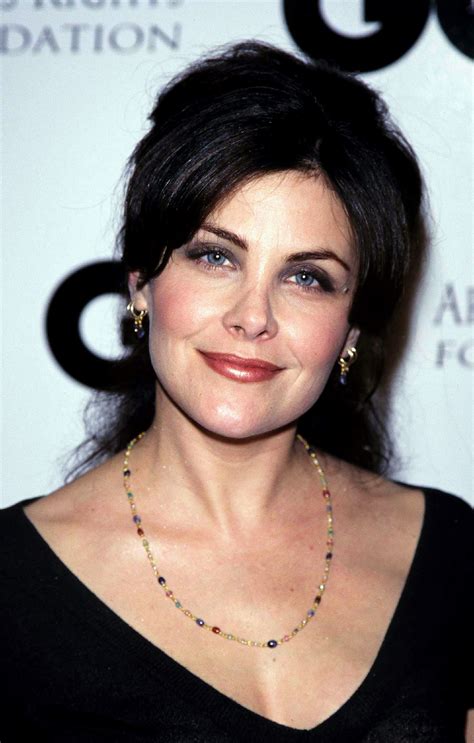 sherilyn fenn|Sherilyn Fenn Biography